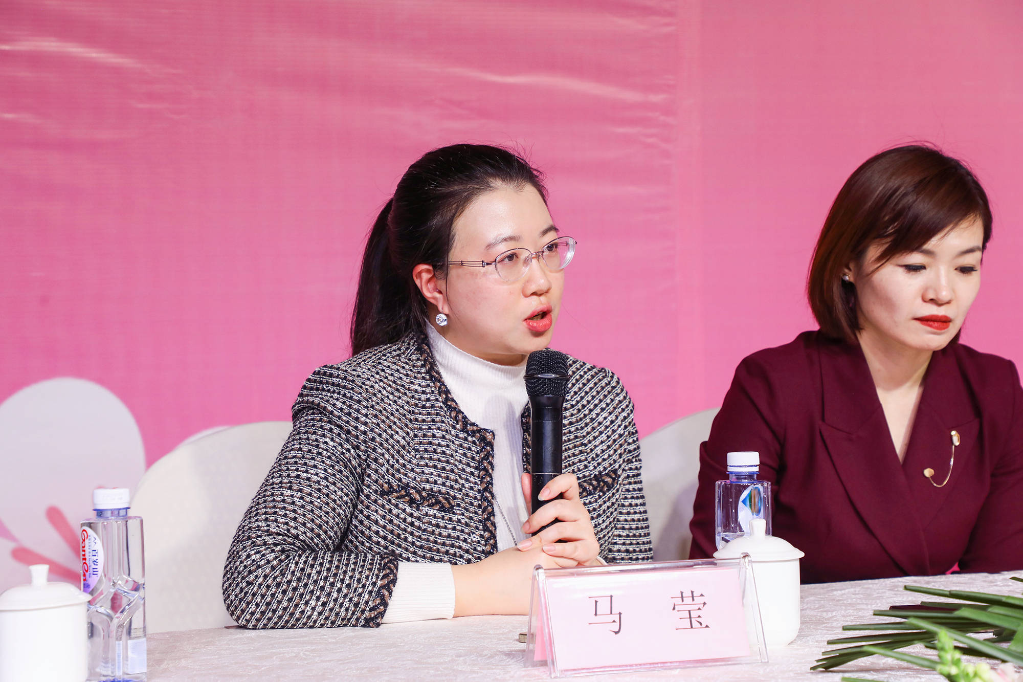 大连仲裁不敌河北华夏，积分榜逐步下降的简单介绍
