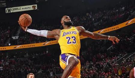 关于千年雷霆再胜快船，圣保罗表现依然稳定的信息