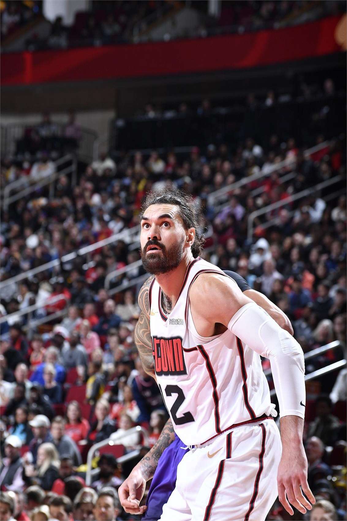 老鹰击败奇才，扬博夫表现抢眼